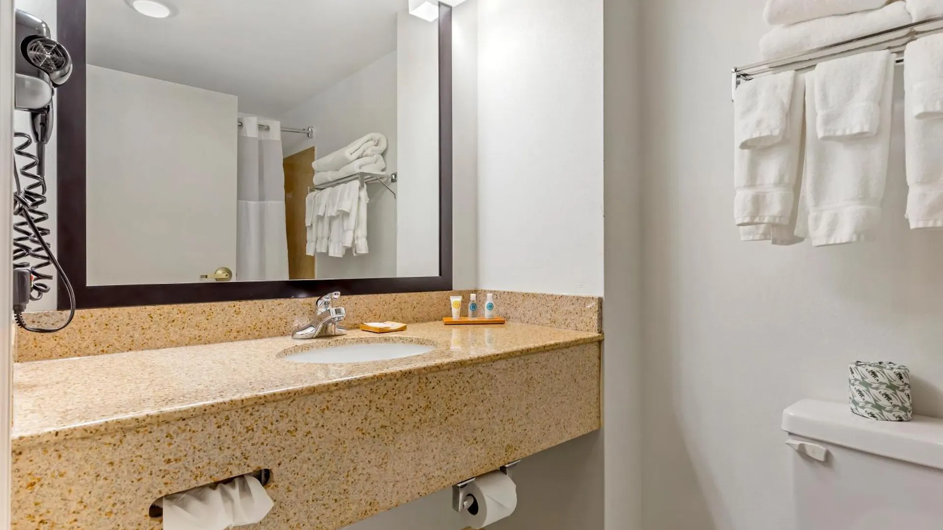 Hotel Country Inn & Suites By Radisson, Newport News South, Va