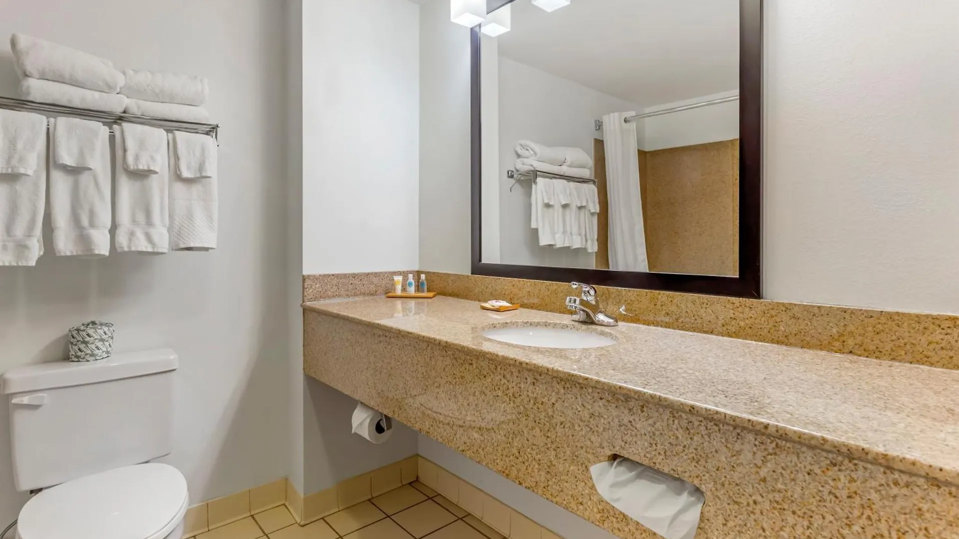 *** Hotel Country Inn & Suites By Radisson, Newport News South, Va United States