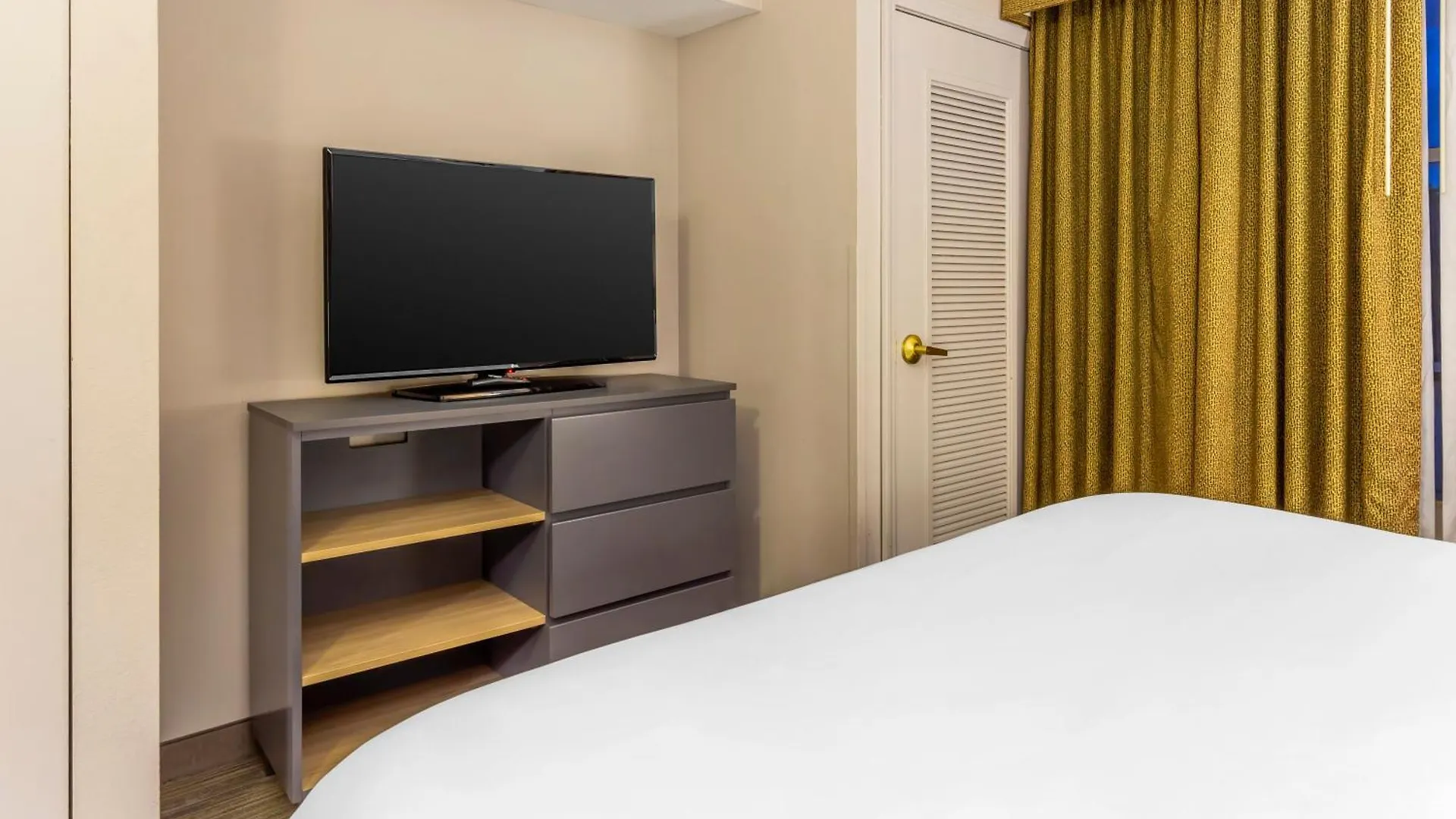 *** Hotel Country Inn & Suites By Radisson, Newport News South, Va United States