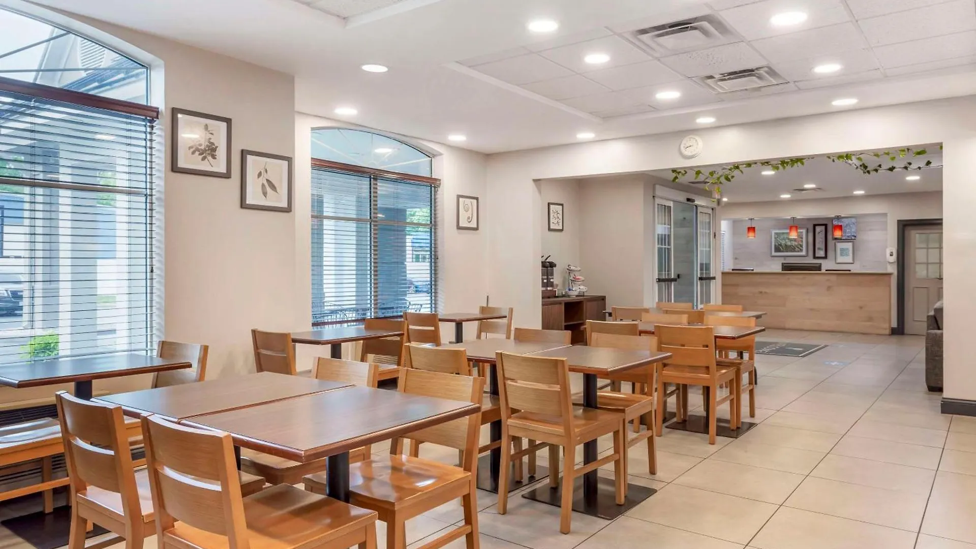Hotel Country Inn & Suites By Radisson, Newport News South, Va